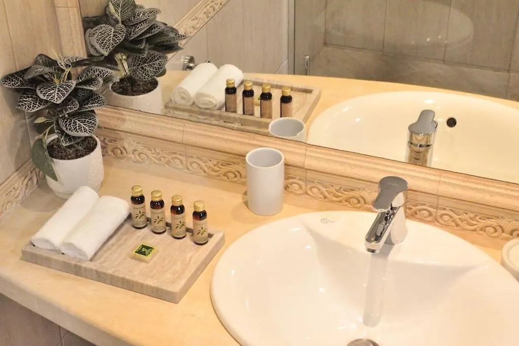 Апартамент - South Bay Varna Apartment