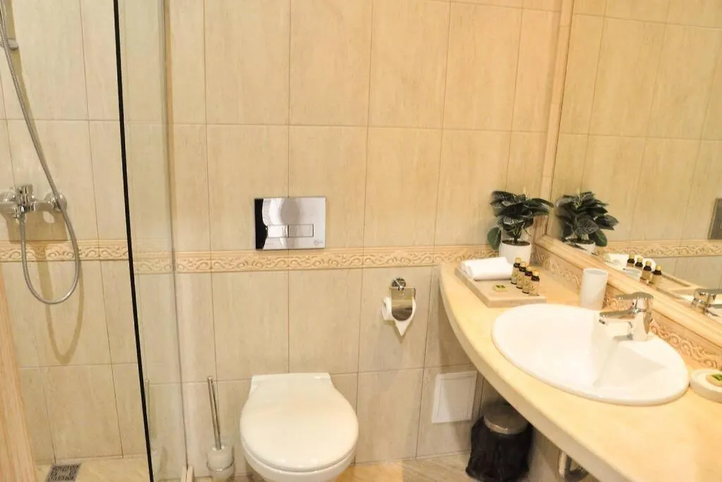 Апартамент - South Bay Varna